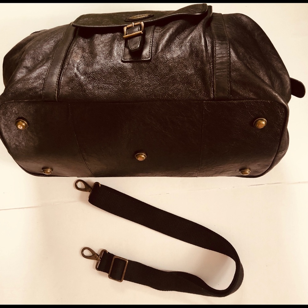 Fossil Leather Weekend Bag W Adjustable Strap - Picture 4 of 7